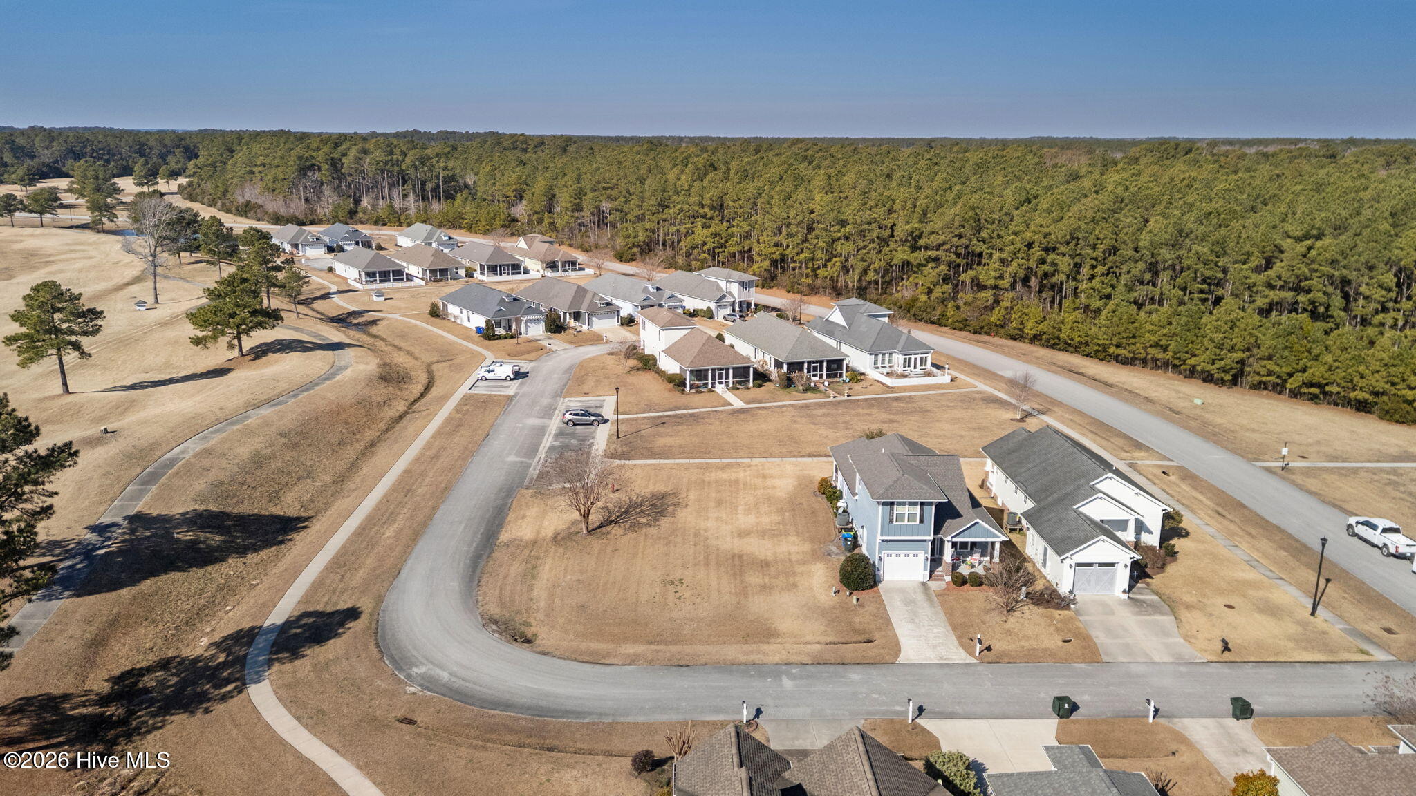 106 Finch Loop Beaufort, NC 28516 - Photo 5 of 16 4-web-or-mls-DJI_20260128112127_0511_D