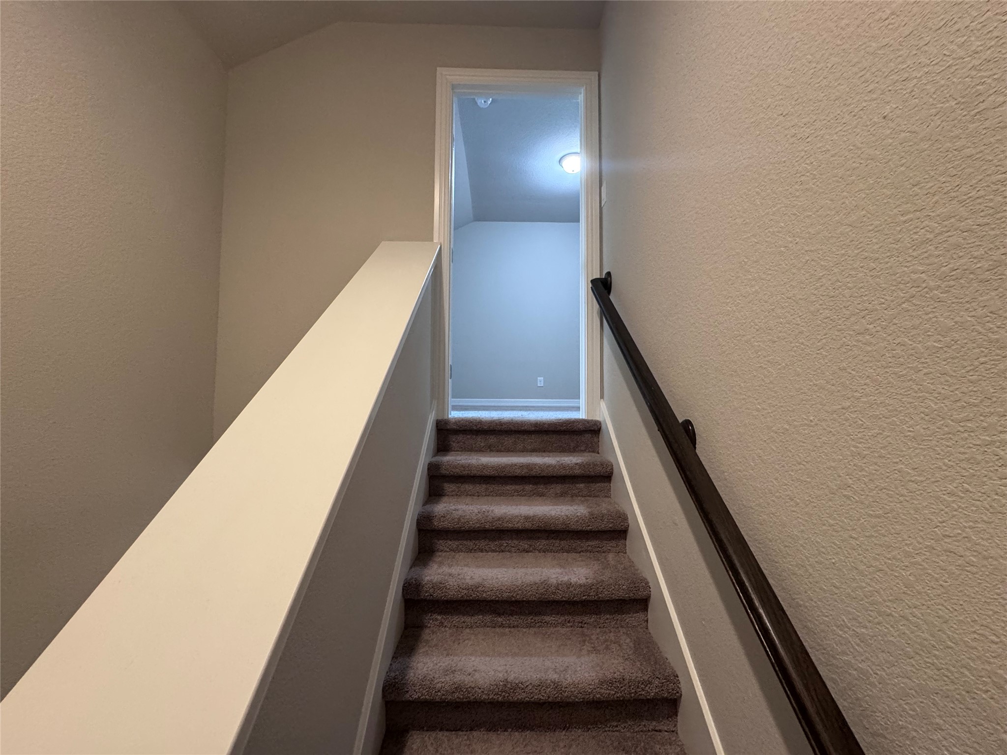 11014 Cres Light Way Houston, TX 77043 - Photo 12 of 19