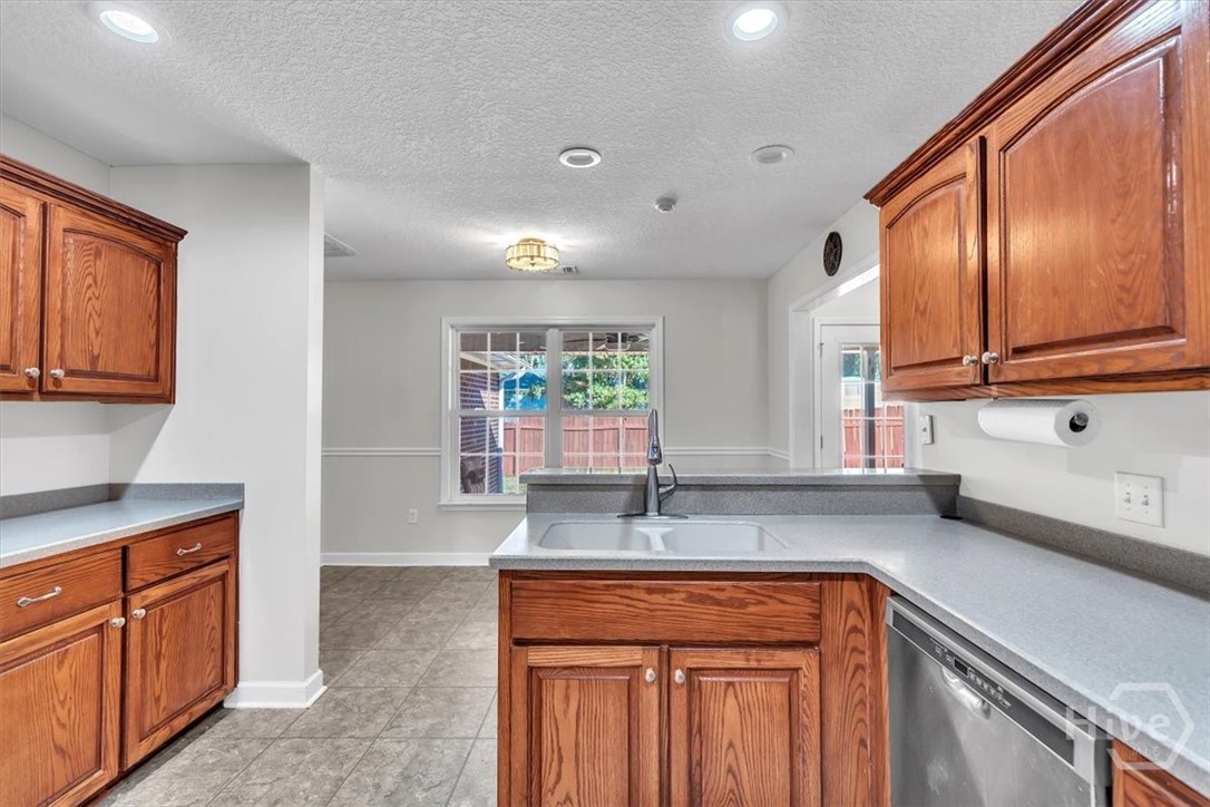 141 Colonial Drive Midway, GA 31320 - Photo 10 of 50