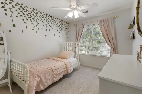 $505,000 | 50 West New Avery Place, The Woodlands, TX 77382