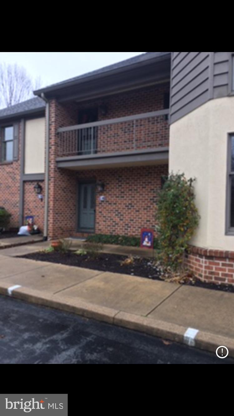 25 Amberly Way Lititz, PA 17543 - Photo 1 of 1