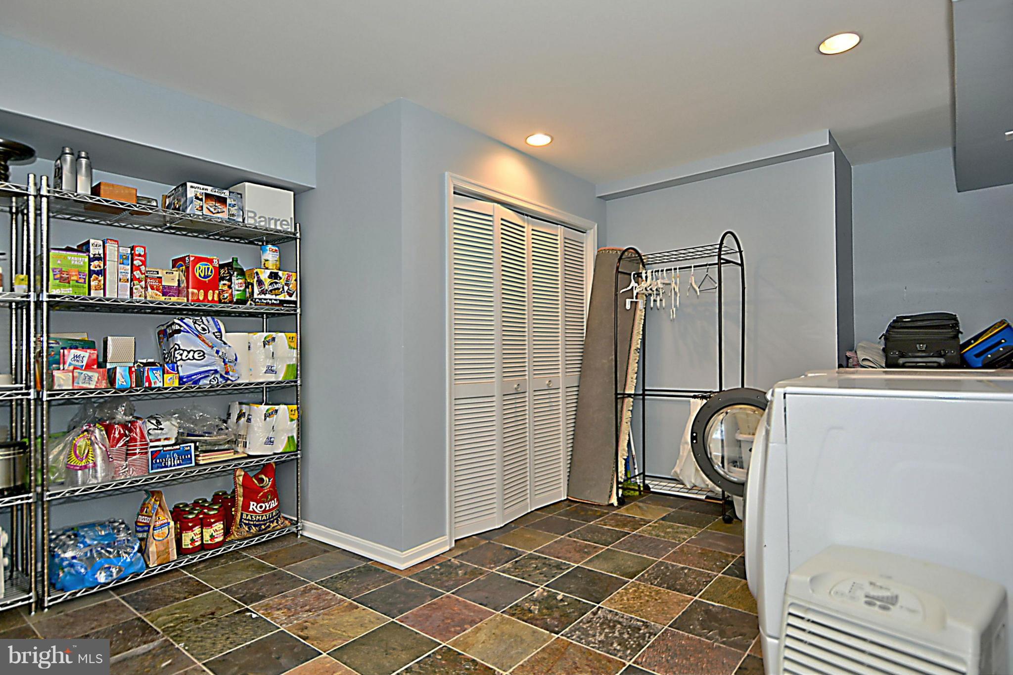 7717 Ridgecrest Drive Alexandria, VA 22308 - Photo 30 of 30 Interior (General)