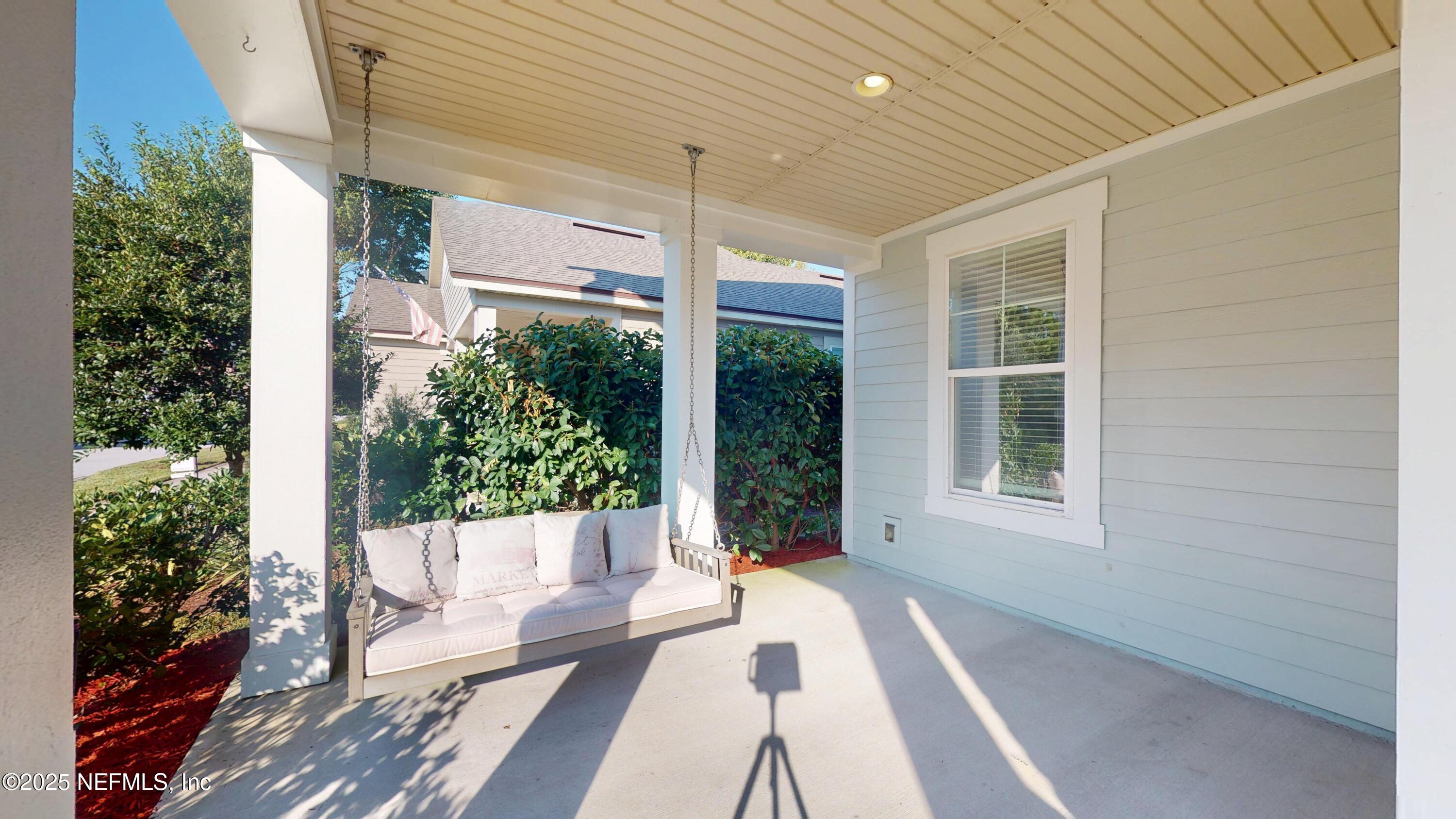 44 Footbridge Road St. Johns, FL 32259 - Photo 34 of 45 a view of an entryway with wooden floor