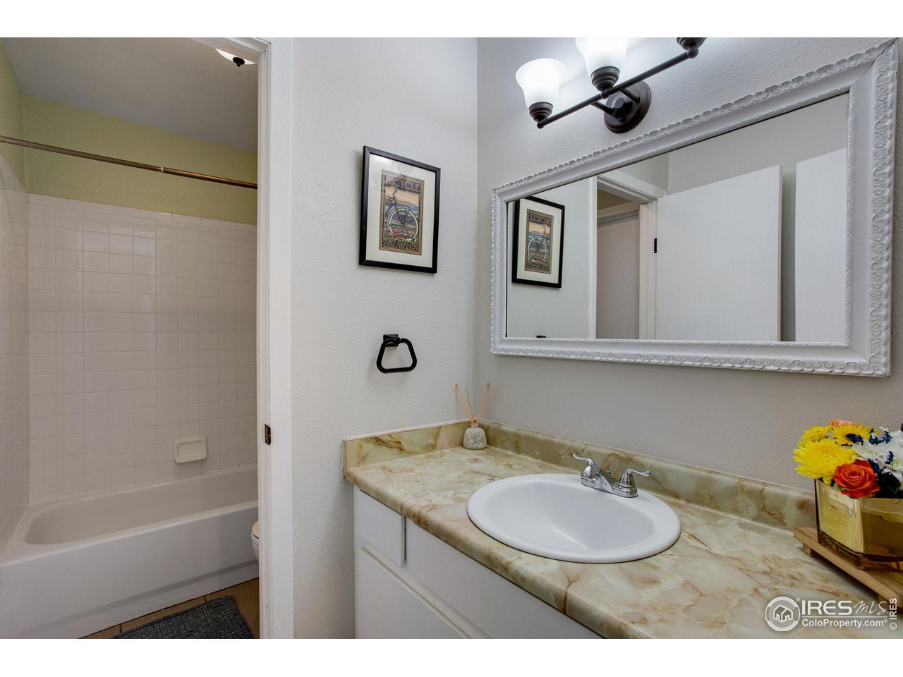 925 Columbia Road, Unit 322 Fort Collins, CO 80525 - Photo 18 of 19 Gallery Image 18