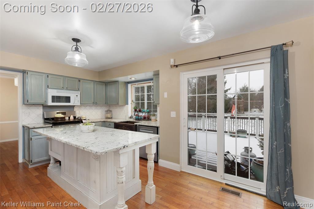 1234 Harvard Drive Rochester Hills, MI 48307 - Photo 18 of 47