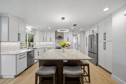 $795,000 | 13867 Feather Sound Drive, Clearwater, FL 33762