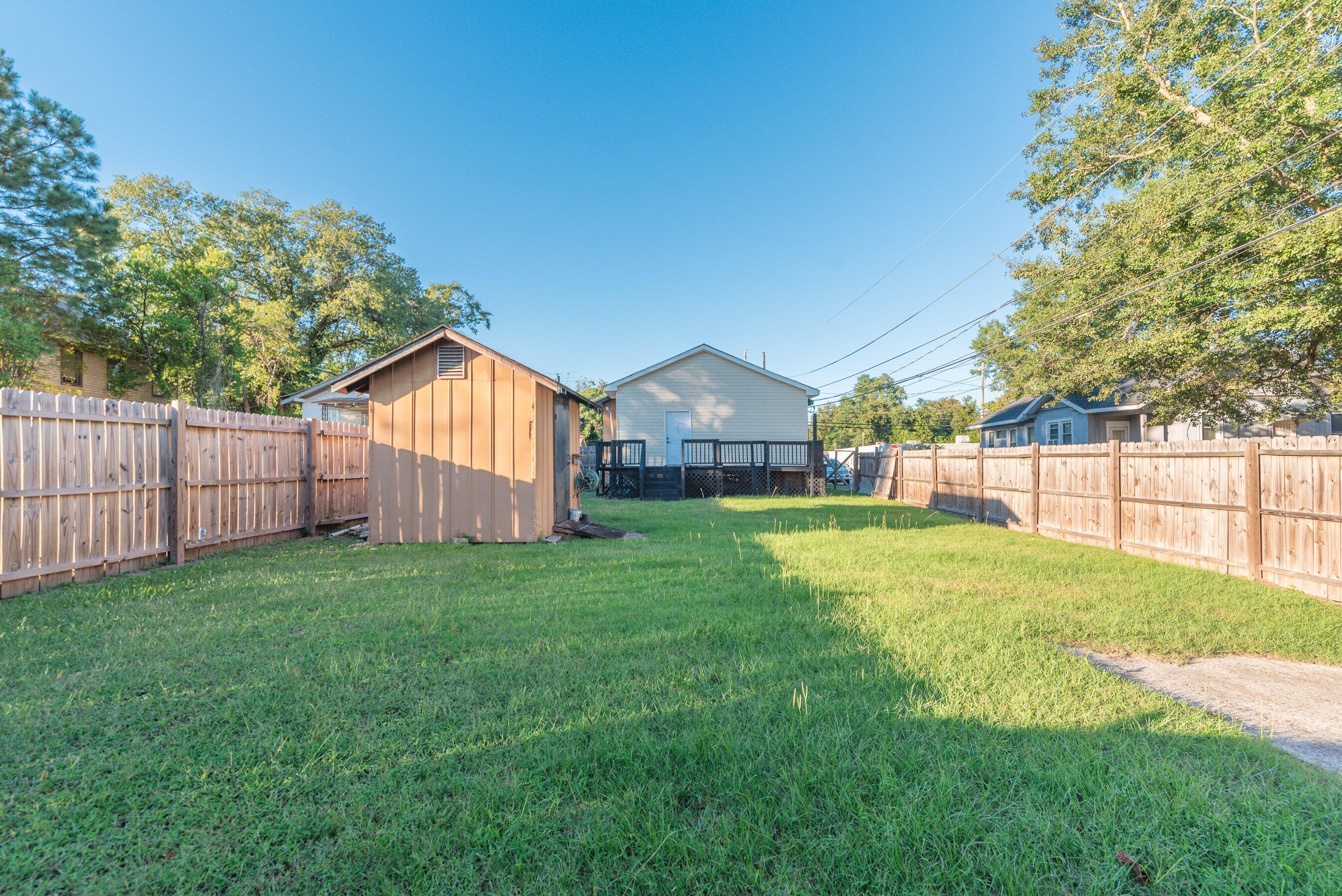 1802 Wrightsboro Road Augusta, GA 30904 - Photo 29 of 31 Backyard