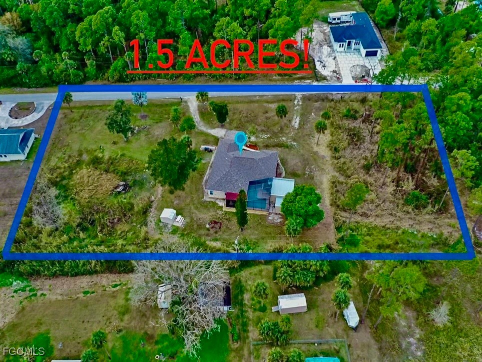 910 Prospect Avenue Lehigh Acres, FL 33972 - Photo 2 of 46