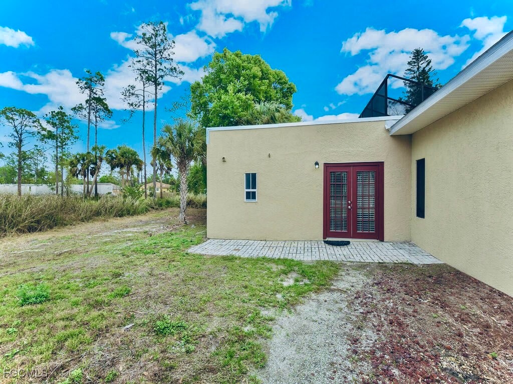 910 Prospect Avenue Lehigh Acres, FL 33972 - Photo 32 of 46