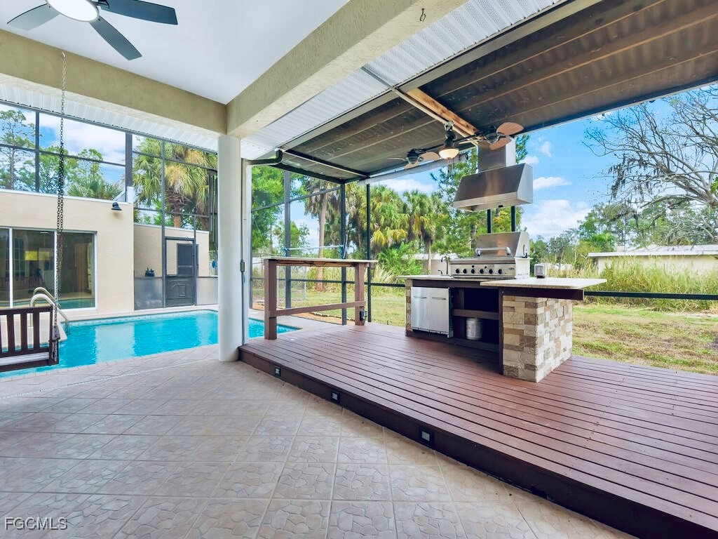 910 Prospect Avenue Lehigh Acres, FL 33972 - Photo 8 of 46