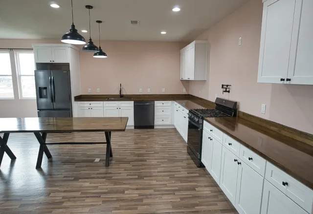 $800,000 | 1120 Monument Drive, Surfside Beach, TX 77541