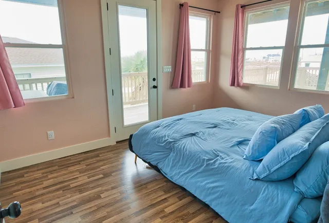 $800,000 | 1120 Monument Drive, Surfside Beach, TX 77541