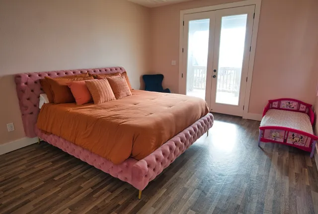 $800,000 | 1120 Monument Drive, Surfside Beach, TX 77541