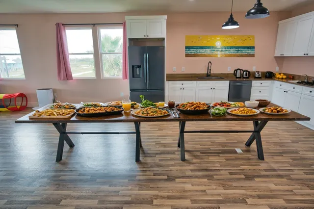 $800,000 | 1120 Monument Drive, Surfside Beach, TX 77541