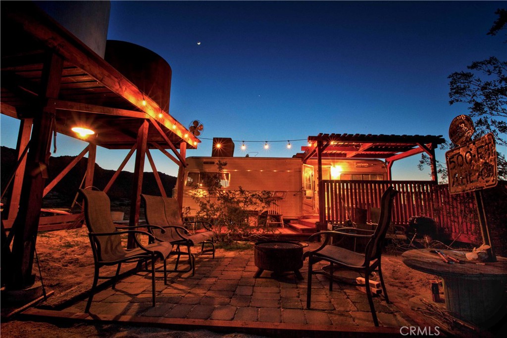 68033 Sullivan Road Twentynine Palms, CA 92277 - Photo 23 of 30 DUSK SHOT