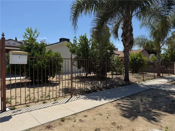 $2,200 | 7120 Quartz Avenue, Winnetka, CA 91306