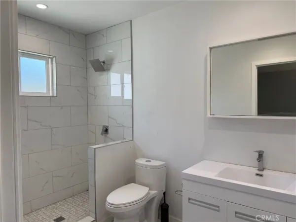$2,200 | 7120 Quartz Avenue, Winnetka, CA 91306