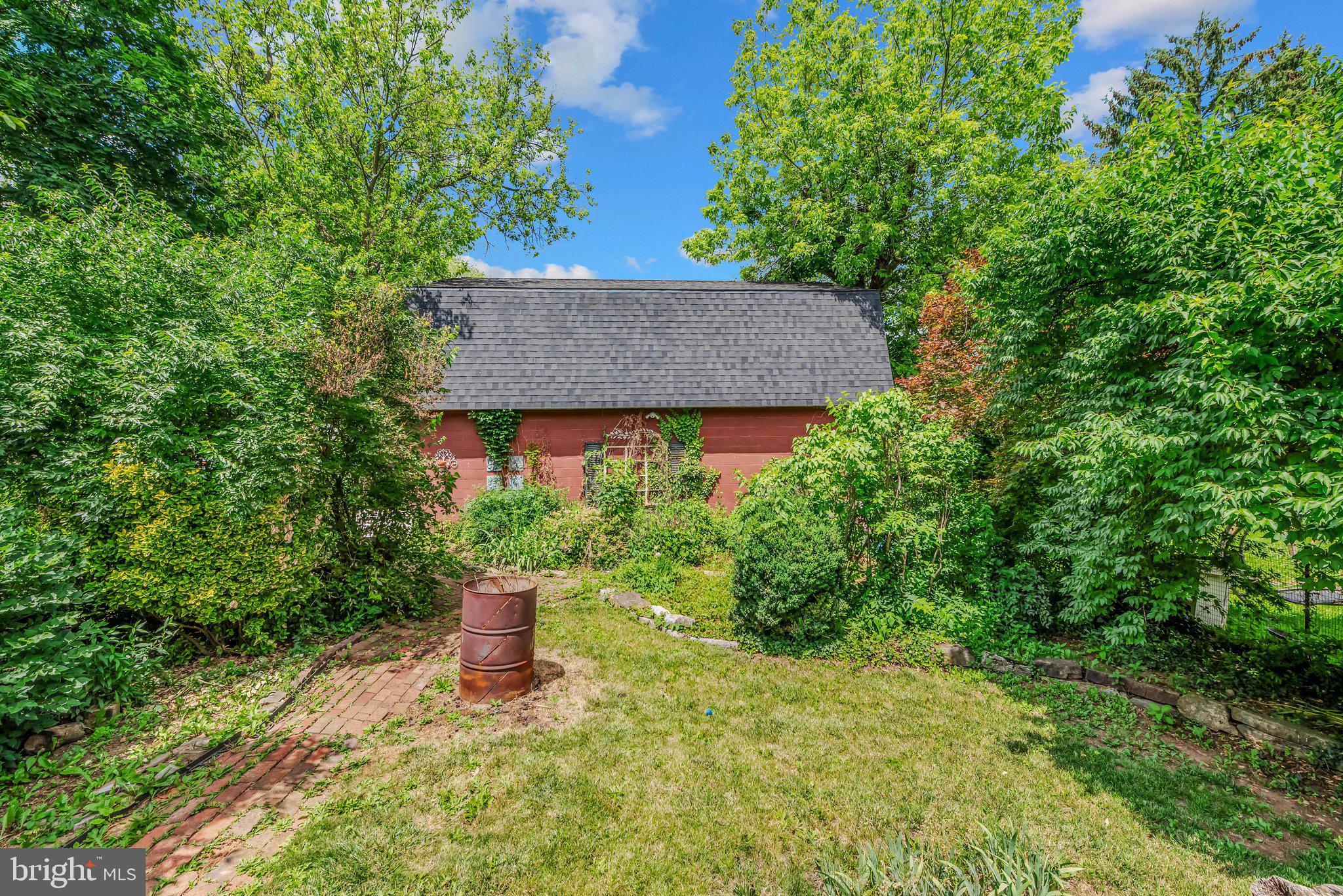 719 South Raleigh Street Martinsburg, WV 25401 - Photo 42 of 45 Backyard