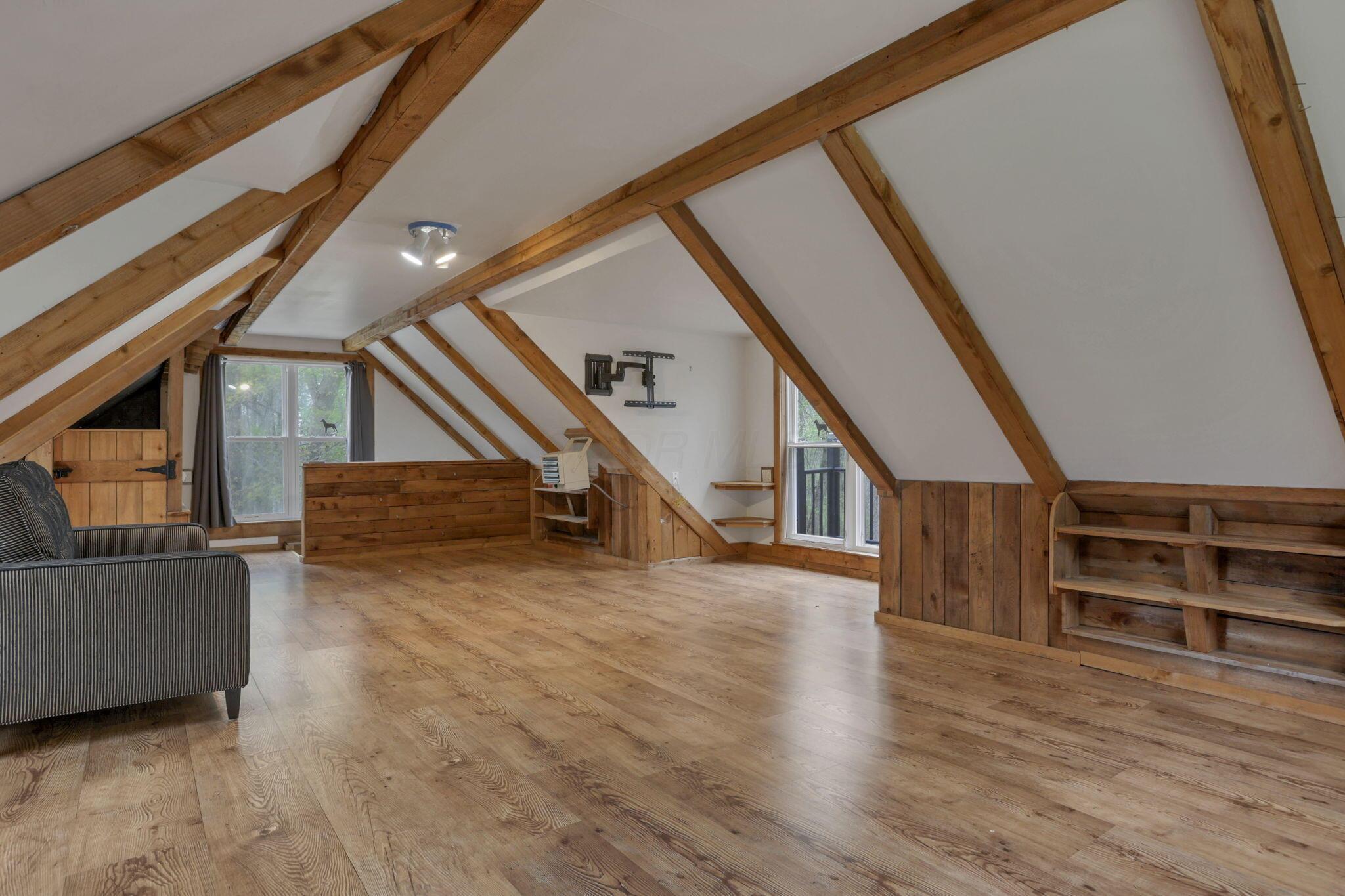 7341 Hollow Road Southwest Pataskala, OH 43062 - Photo 74 of 102 Detached garge Loft