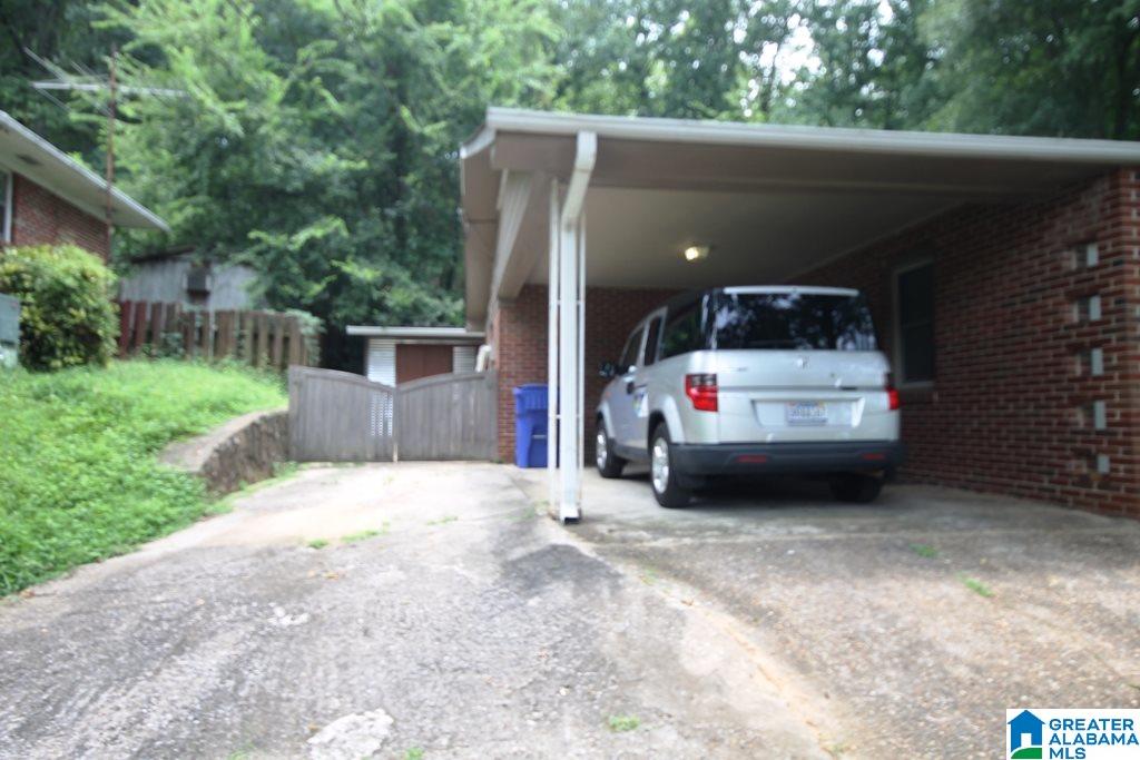2008 Lynn Road Anniston, AL 36207 - Photo 21 of 36