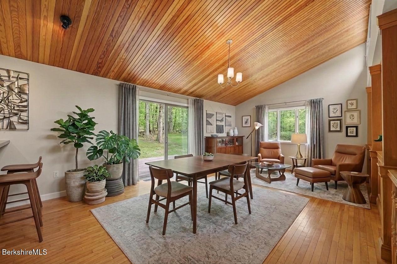 1862 Home Road Sheffield, MA 01230 - Photo 8 of 30 AI DiningLiving area