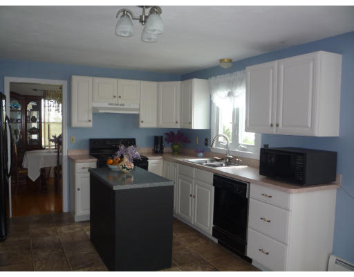 60 Central Tree Road Rutland, MA 01543 - Photo 5 of 24
