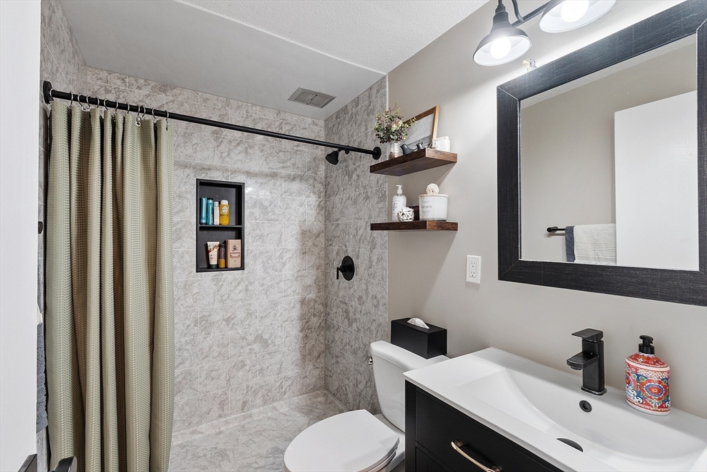 200 Manning Street, Unit 9A Hudson, MA 01749 - Photo 22 of 28