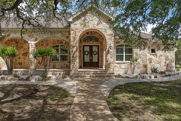 $1,250,000 | 100 Palomino Cove, Jarrell, TX 76537