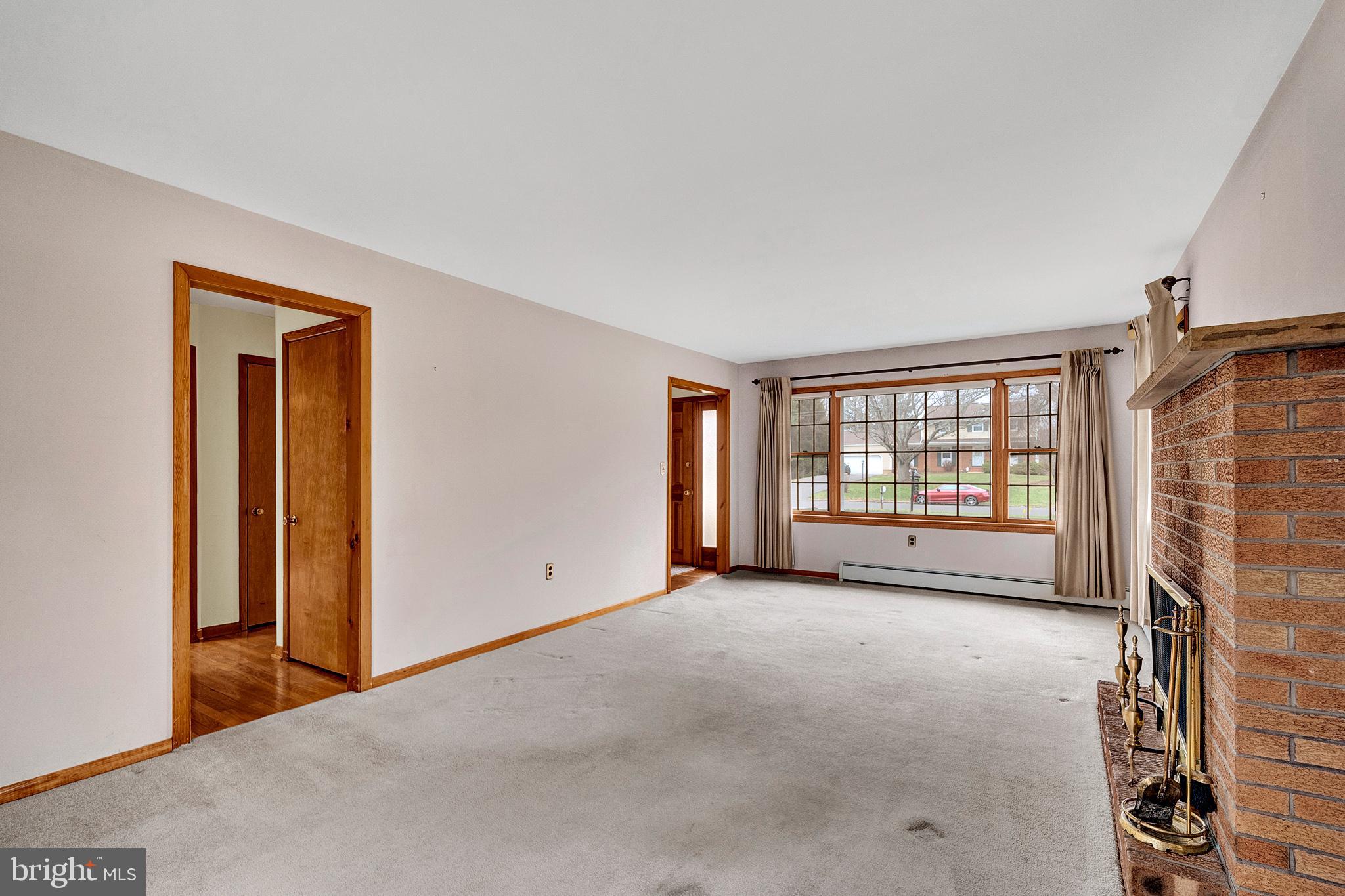 21 Fabrow Drive Titusville, NJ 08560 - Photo 9 of 43 an empty room with windows