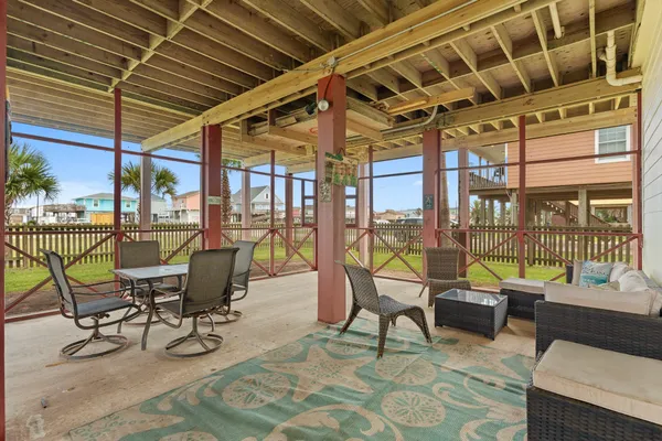 $429,000 | 702 Surf Drive, Surfside Beach, TX 77541