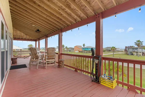 $429,000 | 702 Surf Drive, Surfside Beach, TX 77541