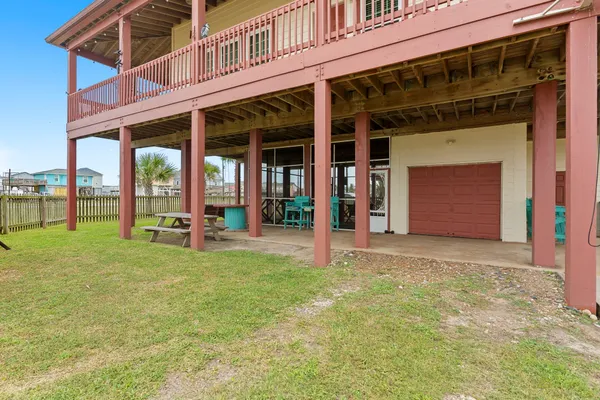 $429,000 | 702 Surf Drive, Surfside Beach, TX 77541