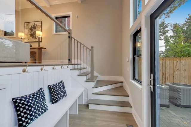 $1,929,000 | 2203 West Huron Street, Chicago, IL 60612