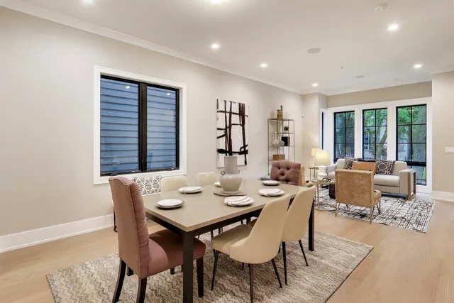 $1,929,000 | 2203 West Huron Street, Chicago, IL 60612