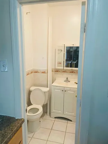 $2,000 | 62 Highland Avenue, Unit 2, Newark, NJ 07104