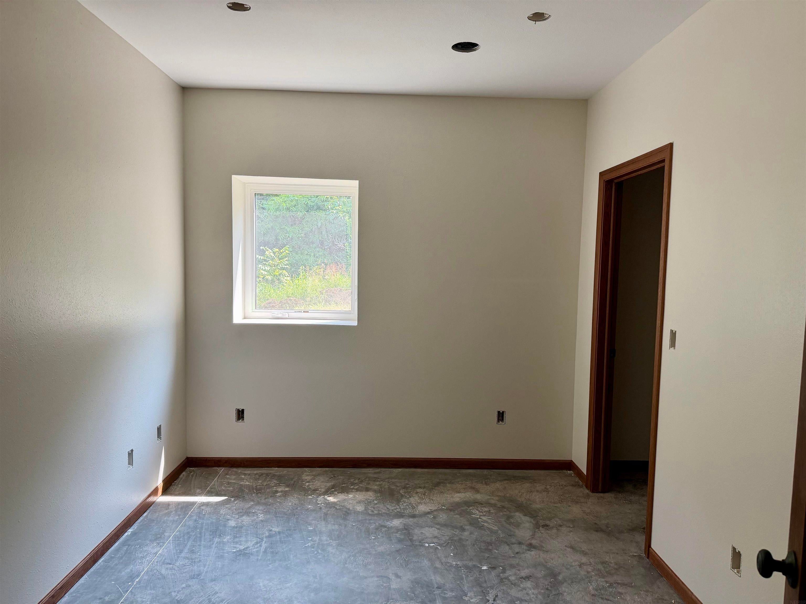 1698 Lettermore Road Decorah, IA 52101 - Photo 23 of 27 Gallery Image 23
