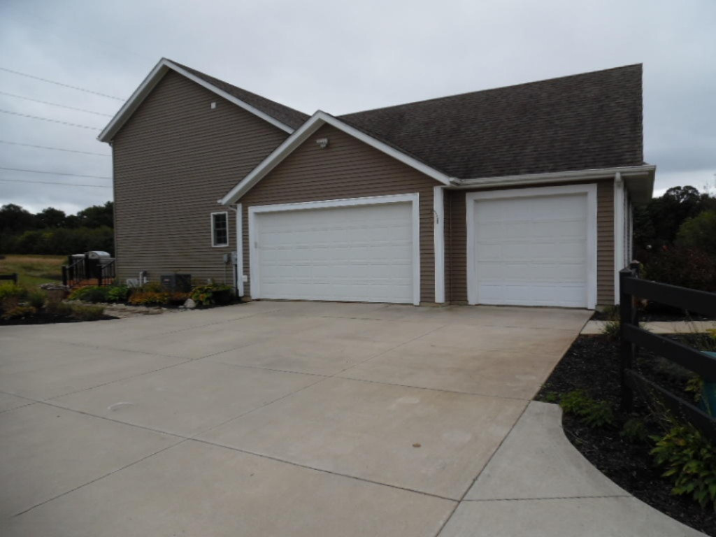 68435 Beebe Road Niles, MI 49120 - Photo 3 of 47 SAM_2012