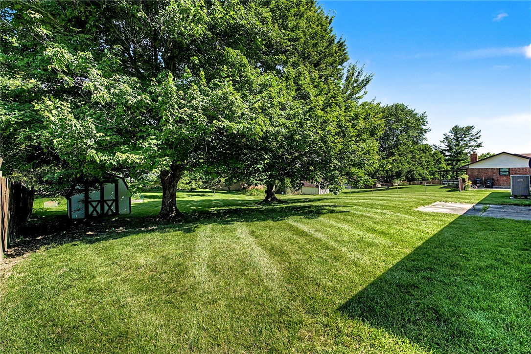 9909 Sheehan Road Centerville, OH 45458 - Photo 43 of 50