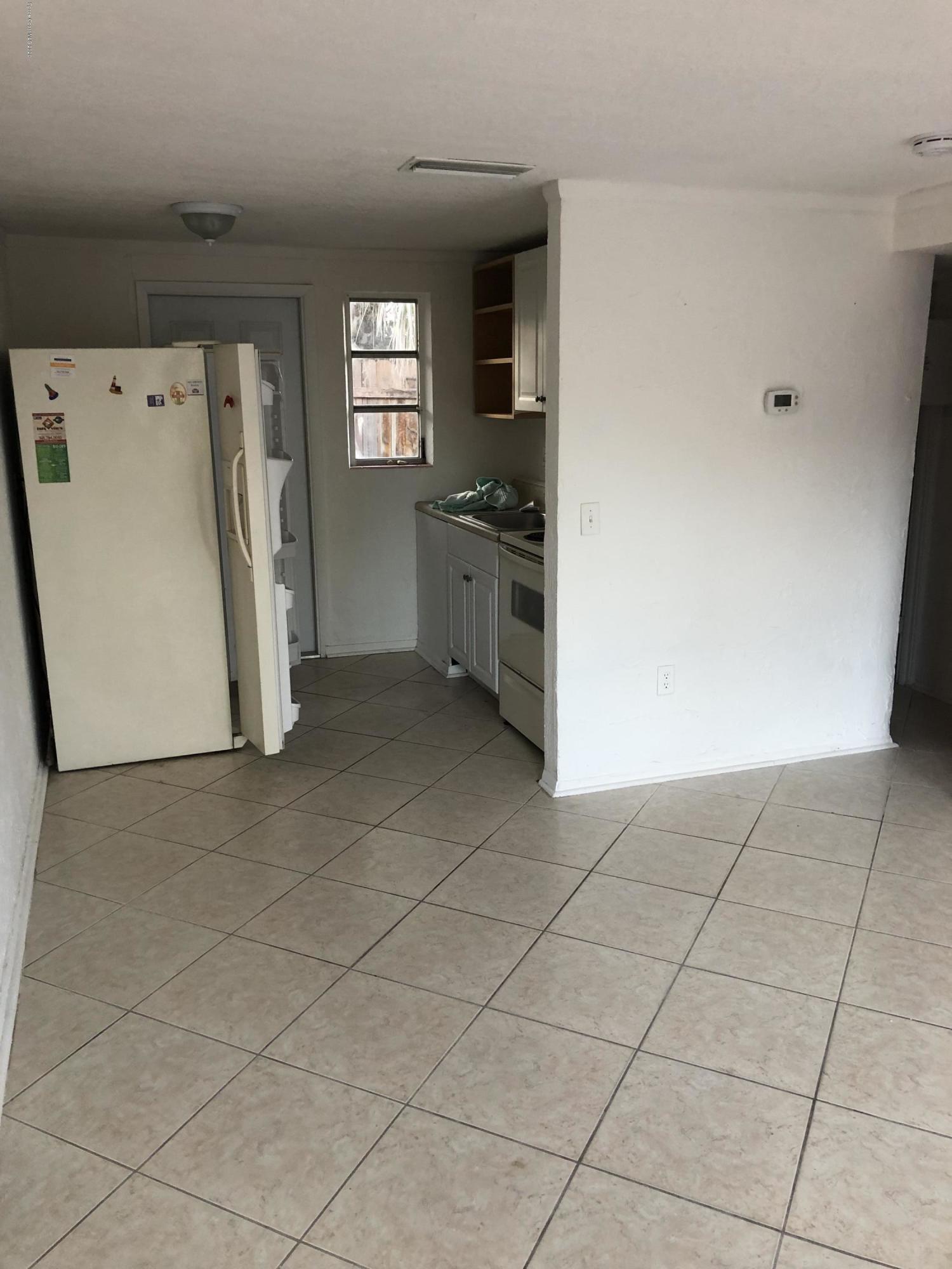 345 North Azure Lane Cocoa Beach, FL 32931 - Photo 2 of 6 345 azure kitchen