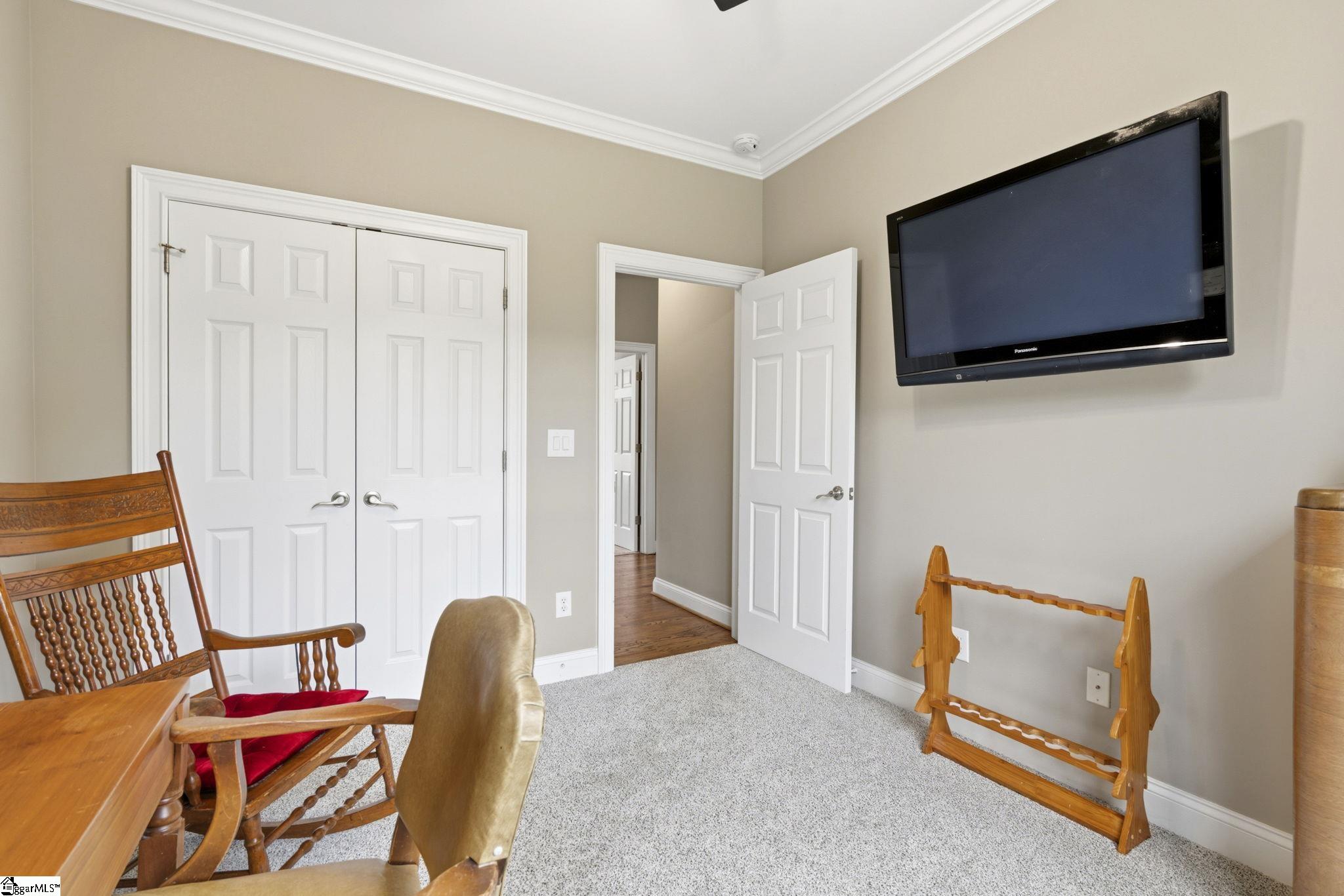 9 Belle Terre Court Greenville, SC 29609 - Photo 15 of 46