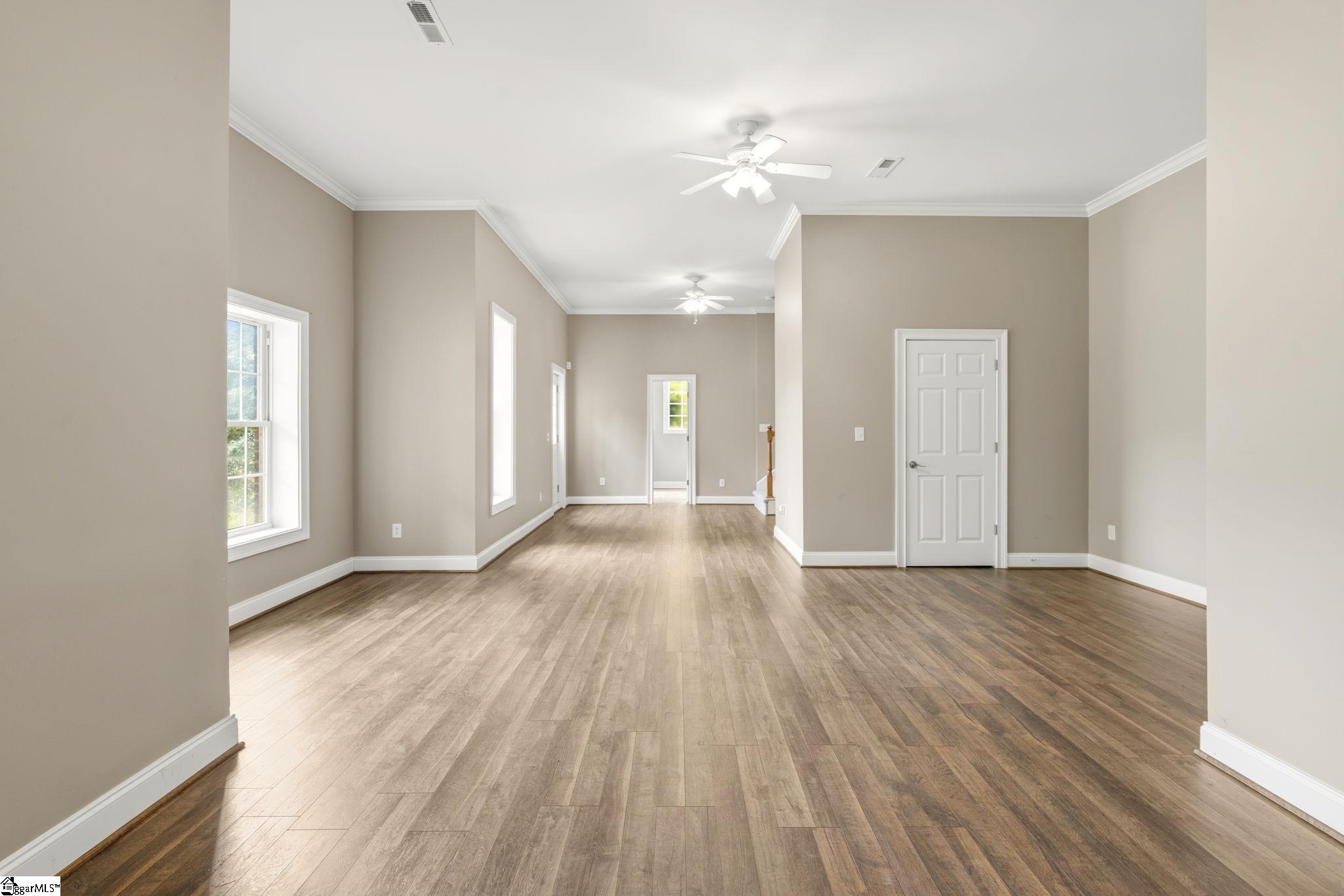 9 Belle Terre Court Greenville, SC 29609 - Photo 17 of 46