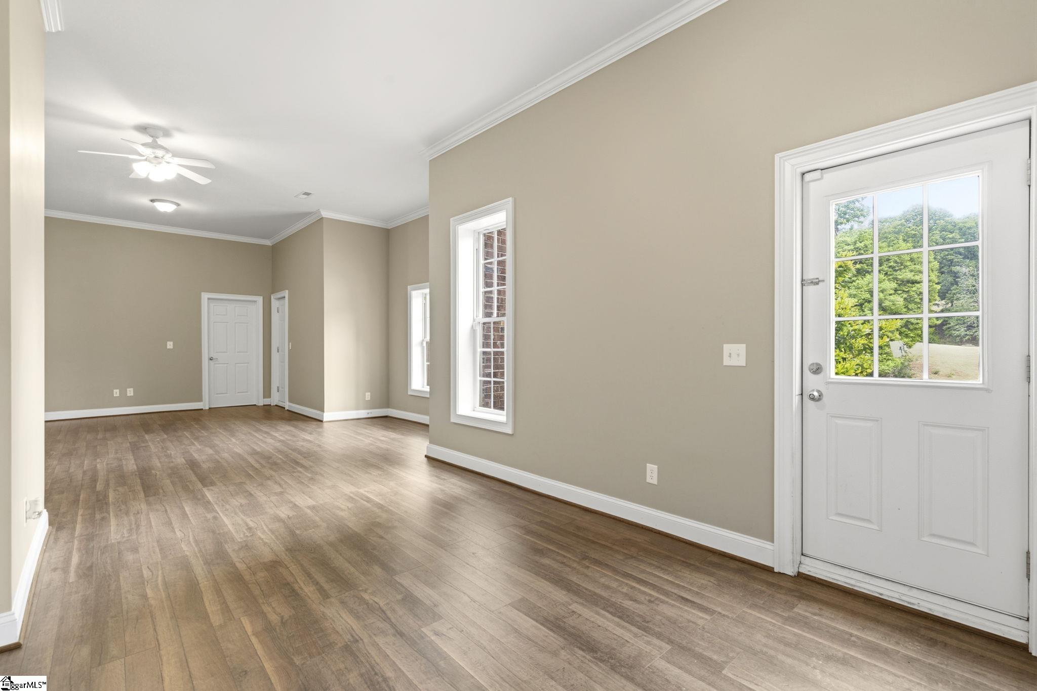 9 Belle Terre Court Greenville, SC 29609 - Photo 18 of 46