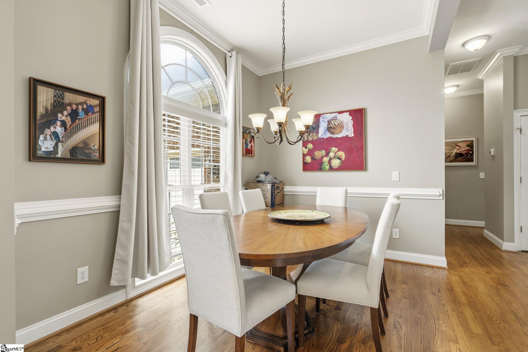 9 Belle Terre Court Greenville, SC 29609 - Photo 5 of 46