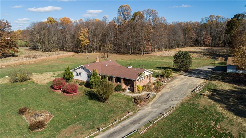 290 Court Road Vanderbilt, PA 15486 - Photo 8 of 17