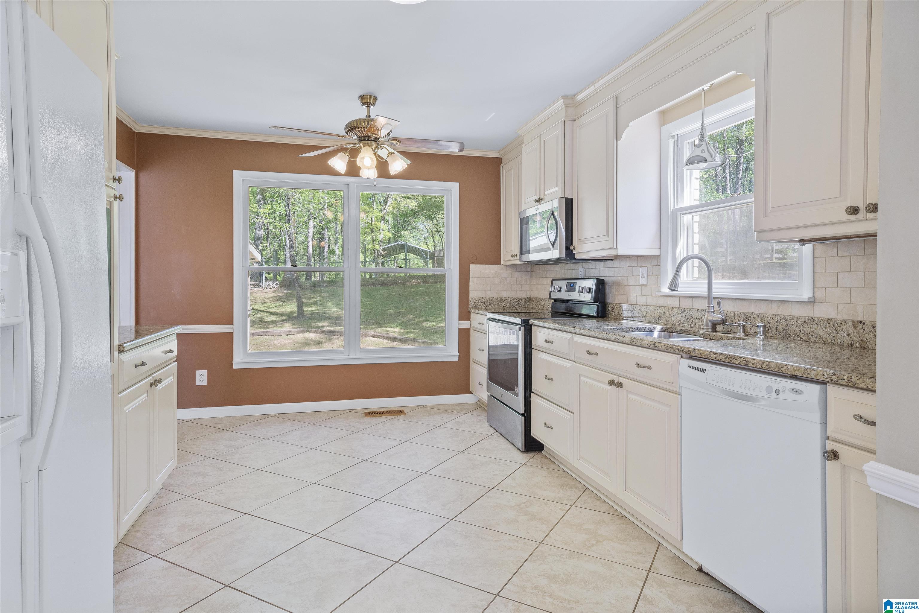 299 Liberty Road Chelsea, AL 35043 - Photo 8 of 37 Gallery Image 8