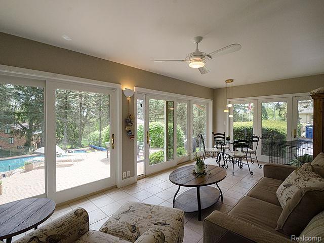 6435 Apple Orchard Lane Rochester Hills, MI 48306 - Photo 47 of 77