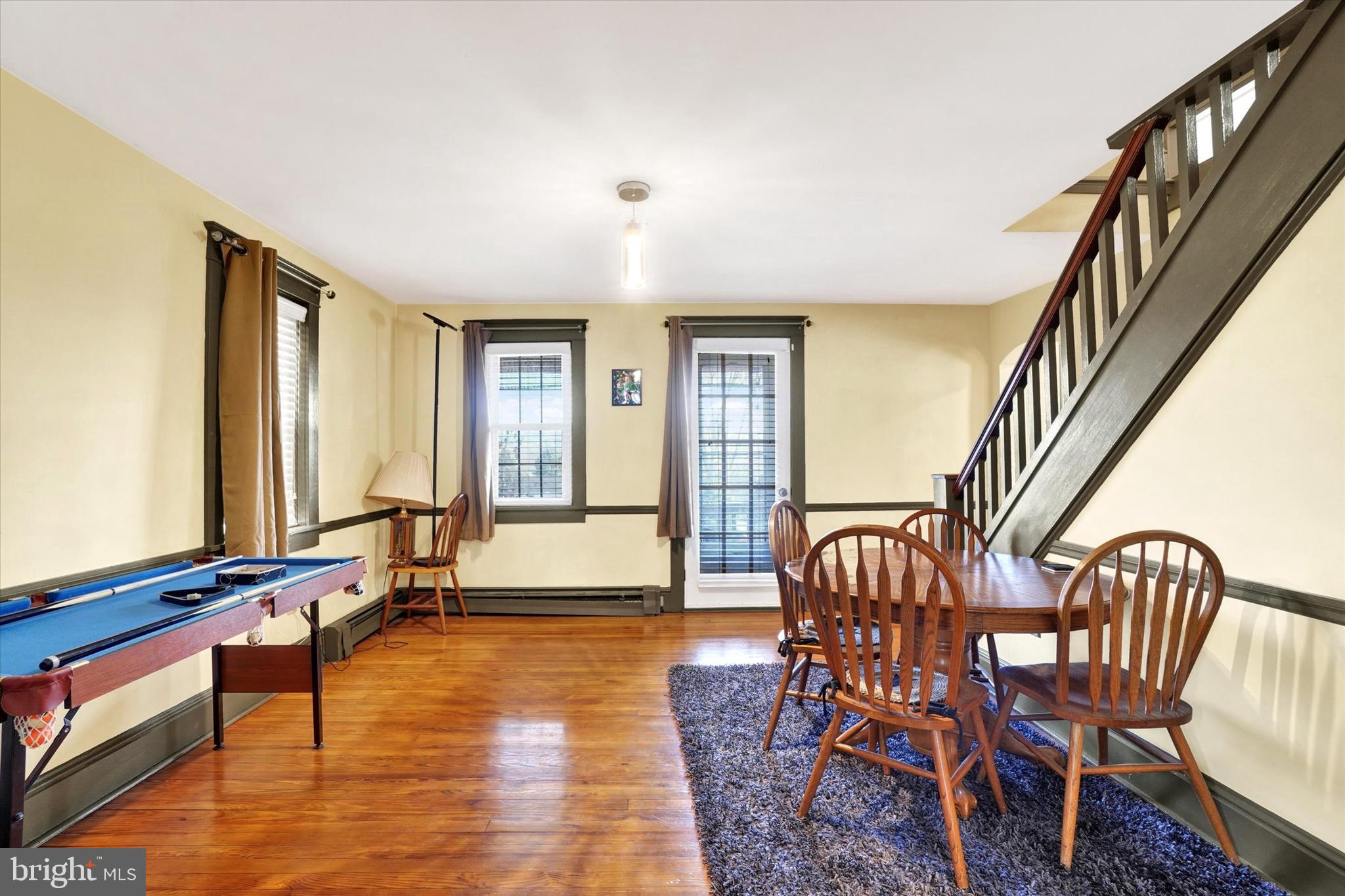 370 East Market Street York, PA 17406 - Photo 7 of 27 a view of a livingroom with furniture and lounge chair