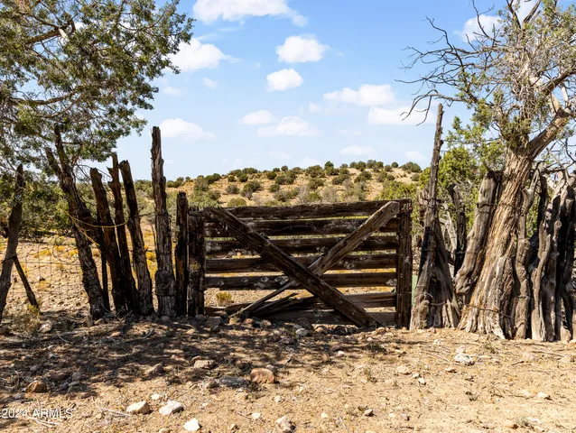 $33,000,000 | 4820 East Perkinsville Road, Chino Valley, AZ 86323