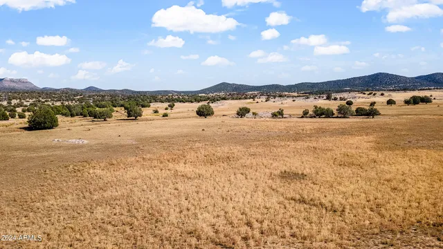 $33,000,000 | 4820 East Perkinsville Road, Chino Valley, AZ 86323