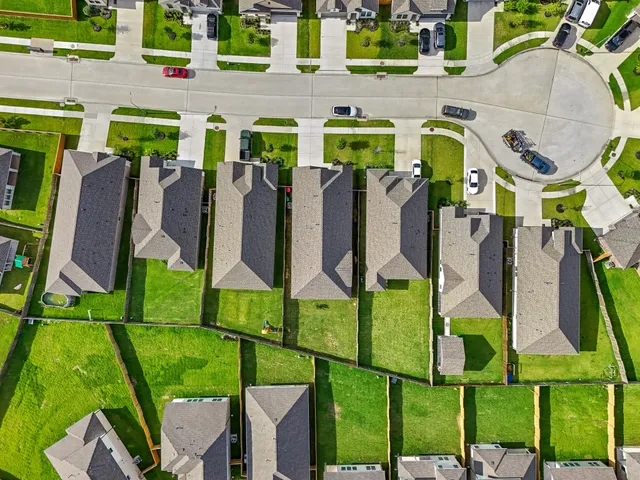 $2,600 | 21019 Seneca Bluff Lane, Cypress, TX 77433